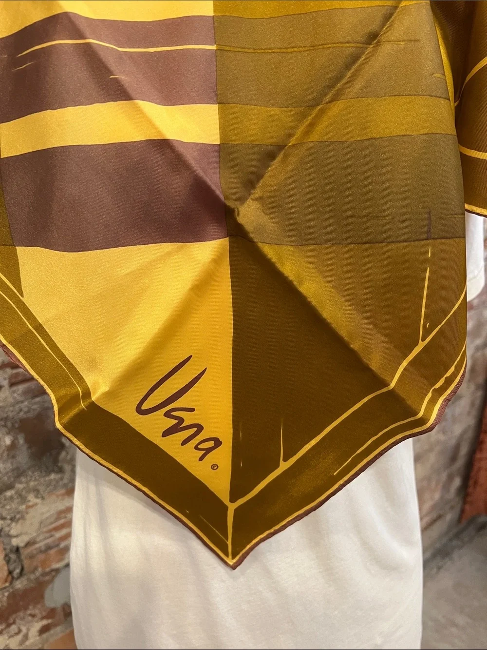 Vintage Vera Neumann square deadstock mustard / brown scarf large Logo